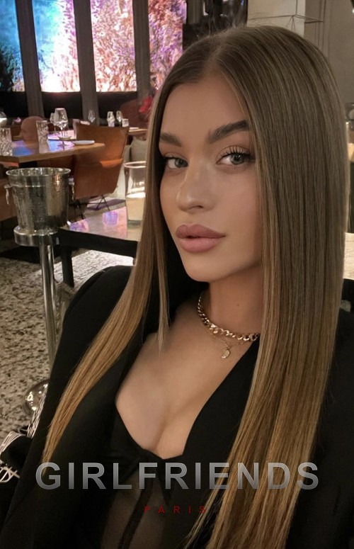 elite escorts Paris, brunette escorts Paris, Paris premium escorts, Paris high class escort, Upscale Paris escorts, European escort Paris, parisescorts, escort girl luxury, site escort paris, 24 hours vip escort Paris