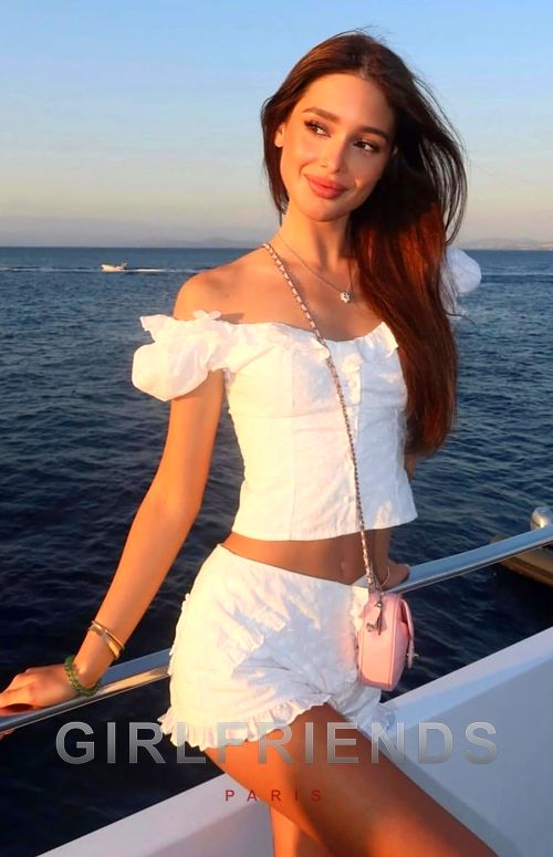 blonde escorts Paris, vip escorts Paris, blonde escorts Paris, high class Paris escort, Vip escort paris, escorte de luxe à Paris, VIP Escort à Paris, Luxury escort in Paris, blonde escorts Paris, best paris escort
