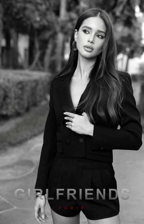 escort girl, brunette escort in paris, GFE escorts Paris, exclusive escorts Paris, escort lady, top-class escorts paris, elite paris escorts, vip paris escorts, high class paris escorts, paris luxury escorts, russian escort paris