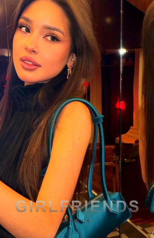 escort girl paris 17, Escort girl paris, Private trips paris, escorte vip à paris, VIP Escort à Paris, Escort à Paris