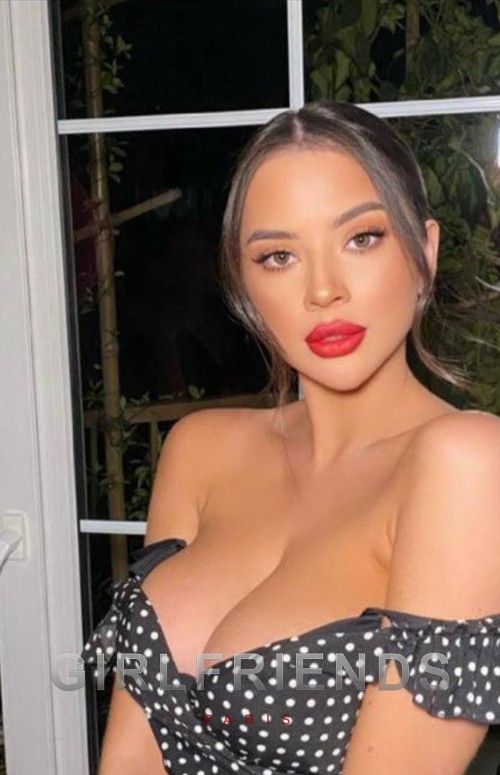 deluxe escorts paris, elite paris escort, Paris top escorts, paris vip escort, luxury escorts paris, call girl paris, escort girl paris 17, blonde companions in Paris, brunette female escortsin paris, brunette call girls paris