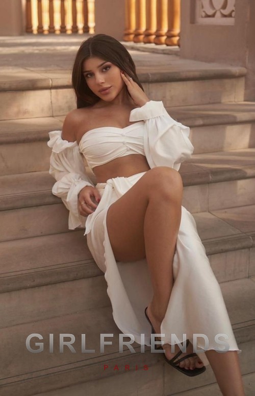 paris vip escorts, top-class escorts paris, escortes paris, Escort agency offers, France escort, escort paris, un service de massage à paris