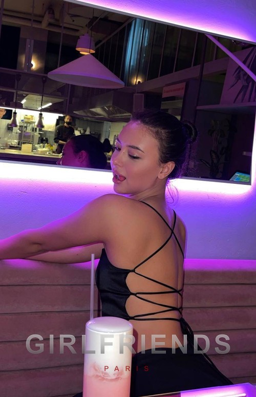 Best escort in Paris, VIP escort in Paris, Escort in Paris, Service Paris, Private trips paris, Female escort paris, Vip escort paris, Luxury escort paris, brunette escort paris, exclusive escorts Paris, paris model escorts