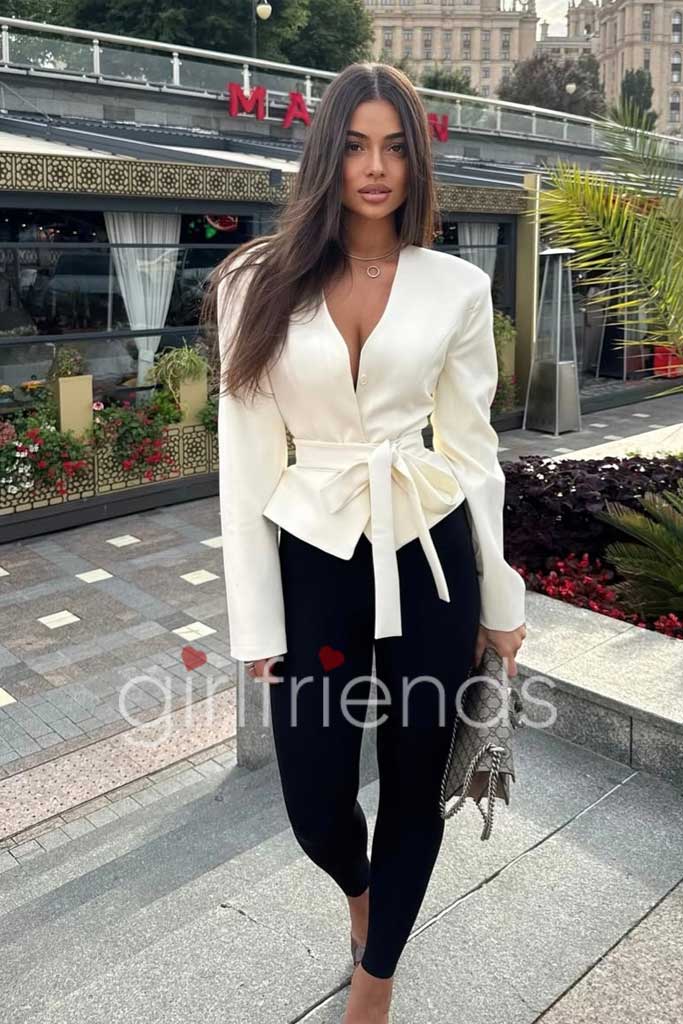 luxury escorts Paris, high-class escorts Paris, Paris high class escort, travel escorts Paris, russian girls in paris, Busty escorts Paris, Paris luxury companions, Paris high end escorts, European escort Paris