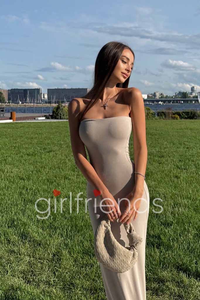 private companion Paris, elite dating Paris, luxury companion Paris, elite social companion Paris, charming escorts Paris, beautiful escorts Paris