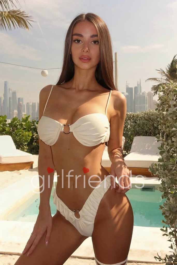 stylish companion Paris, exclusive dating companion Paris, elegant social companion Paris, sophisticated dating Paris, premium lifestyle companion Paris