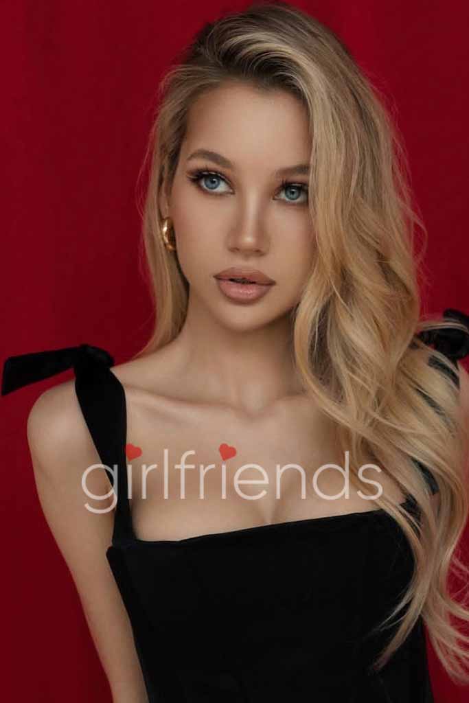 exclusive vip companion Paris, refined elite companion Paris, premium luxury companion Paris, elegant premium escort Paris, luxury high society companion Paris