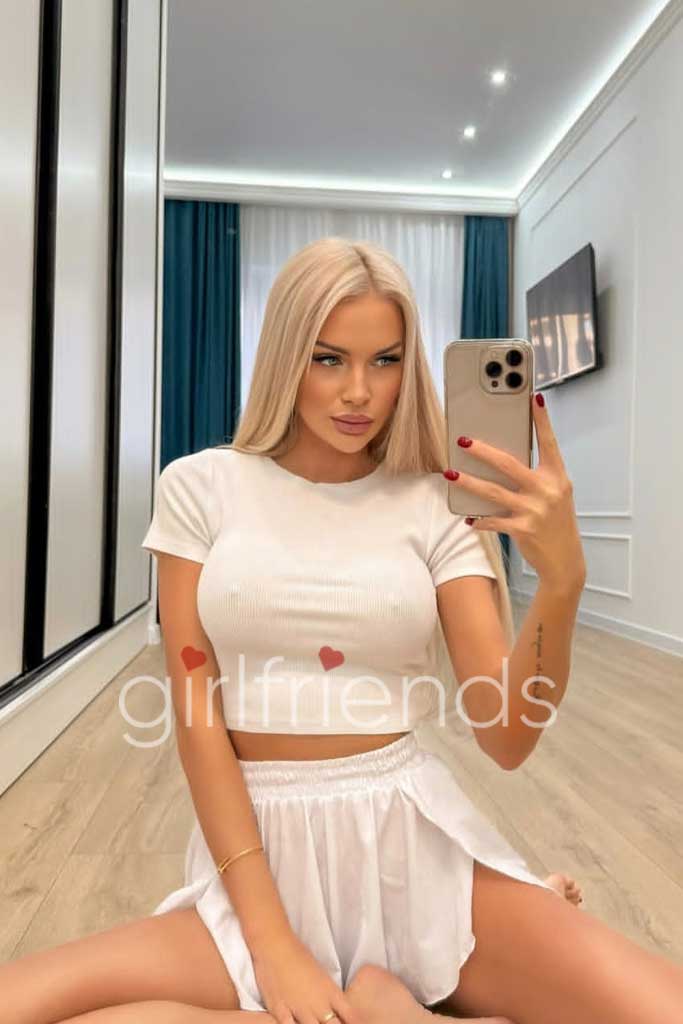 Massage Service Paris, incall massage in Paris, Lesbi-show massage Paris, luxury erotic massage Paris, Oriental Naturist Massage in Paris, naturist massage Paris, high class escorts massage in Paris, brunette escorts massage Paris, premium escorts massage Paris, Paris luxury escort massage, Paris high class escort massage, Paris luxury escorts massage