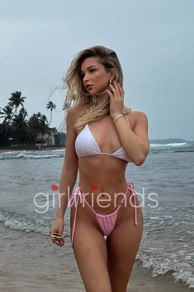 vip luxury dating Paris, elite luxury dating Paris, high society dating companion Paris, sophisticated vip companion Paris, refined vip companion Paris