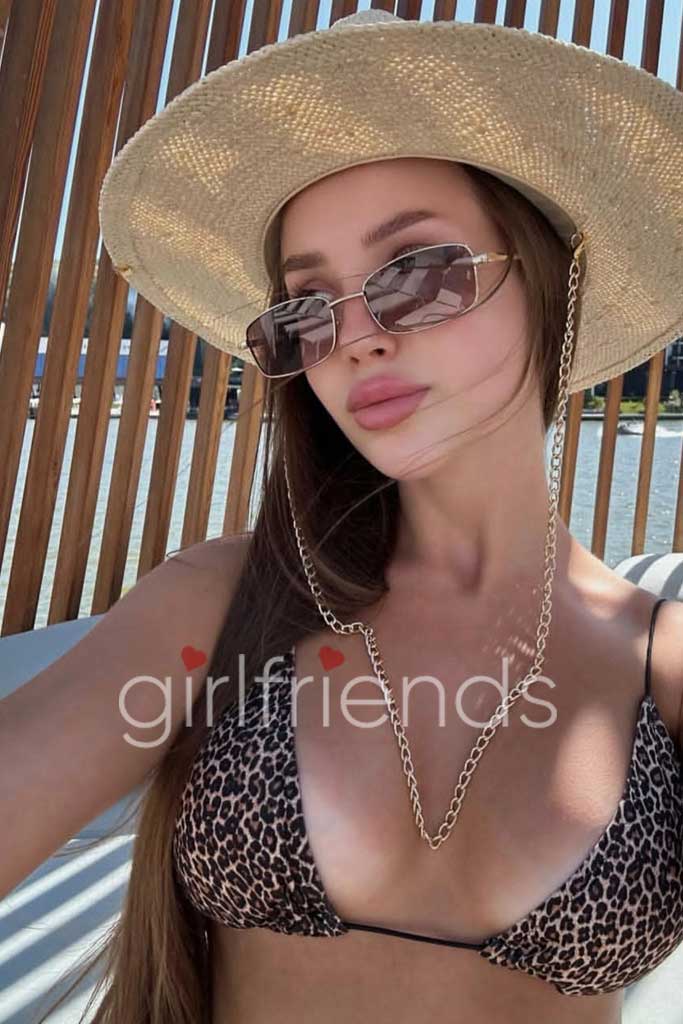 Paris luxury escort, vip escorts in Paris, russian escort Paris, slim escort Paris, Paris model escorts, Paris escorts