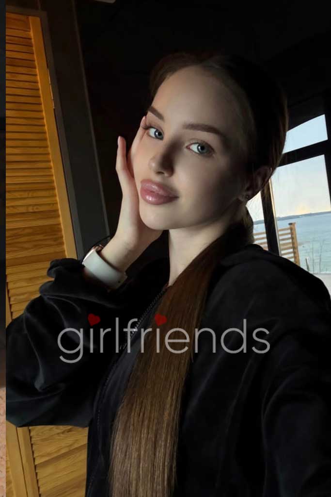 exclusive escorts Paris, Paris luxury escorts, high class escorts Paris, high class escorts in Paris, Paris elite companions